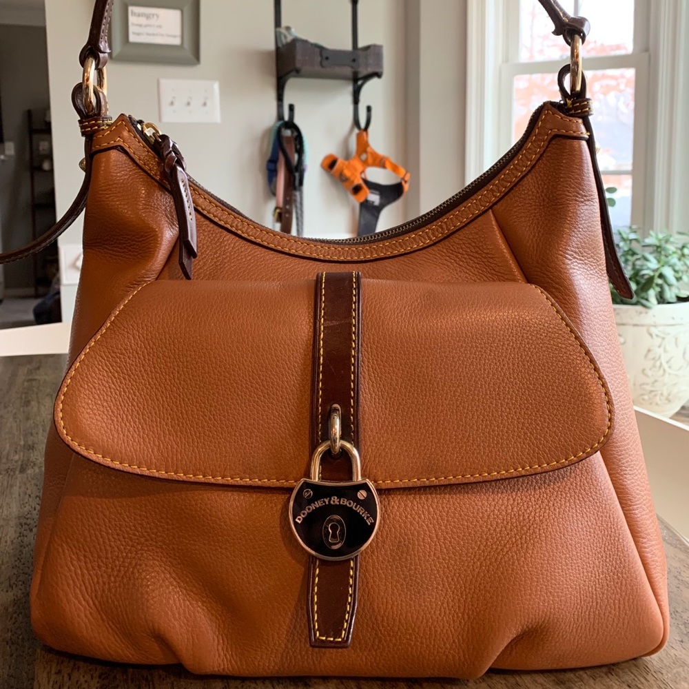 DOONEY & BOURKE LEATHER CAMEL PADLOCK BAG PURSE
